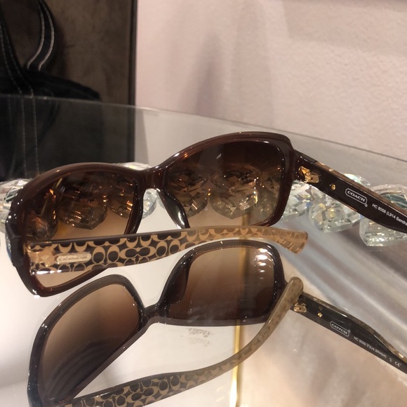 NWOT Coach Chic Brown/Gold Sunglasses - Picture 3 of 5
